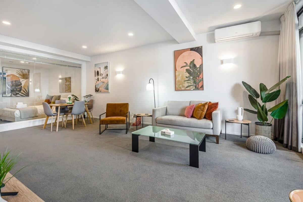 Spacious Character Apartment โอ๊คแลนด์ ภายนอก รูปภาพ